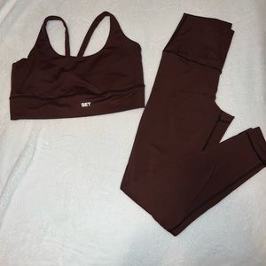 SET ACTIVE leggings and sports bra set